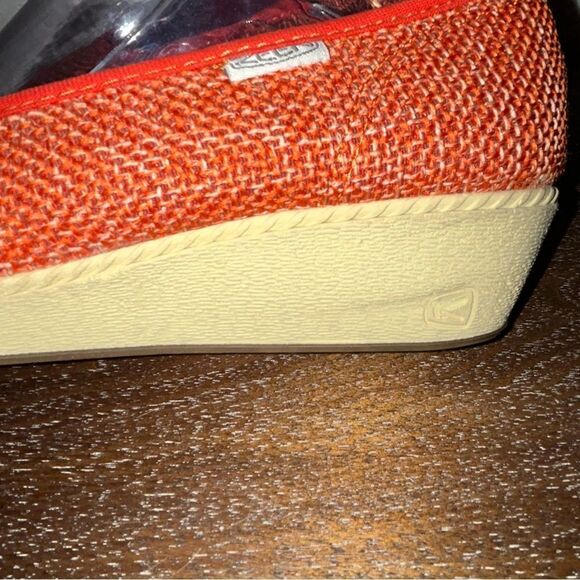 Keen Cortona Wedge Sandal Shoes - Picture 5 of 8